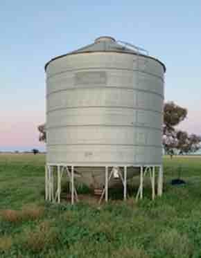 2 x Nelson Silo's around 60m/t