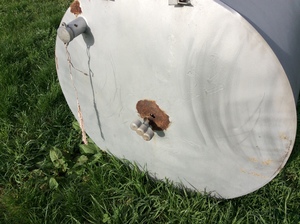 Fuel Tank, Has hole in the top