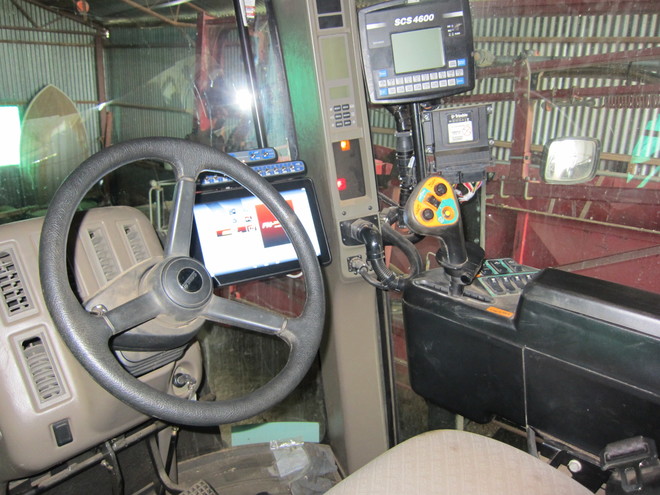 2005 Case IH Patriot SPX 4410 Self Propelled Sprayer