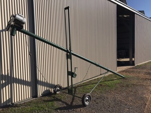 6m x 100mm (4”) Pencil Auger on frames and wheels