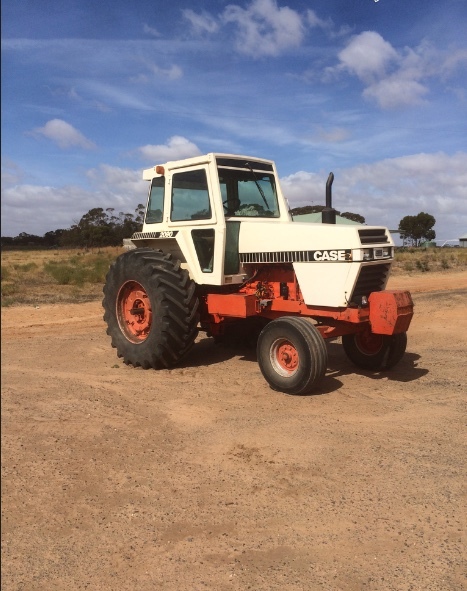 Case 2090 Tractor