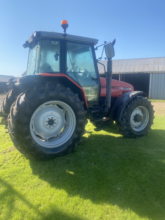 Massey Ferguson 6270 Tractor