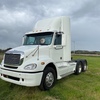 2007 Freightliner Columbia Day Cab Prime Mover