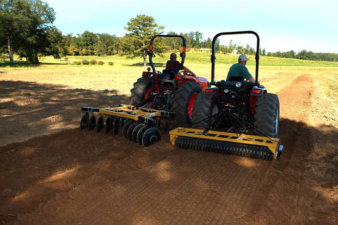 Under Auction- Kulti Packer 3 Point Linkage 6 ft - 2 % Buyers Premium on all lots