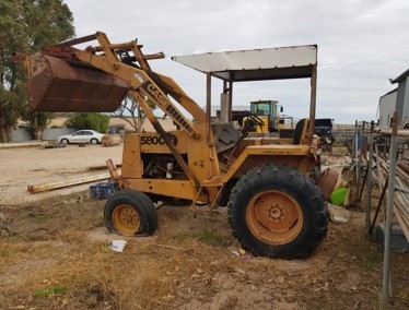 CASE 580 C with Loader