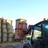 Clam shell bale grab, suits square and round bales