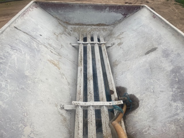 Glenelg 2 tonne Belt Spreader Lime Super