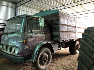 BEDFORD TRUCK with seed/fert system