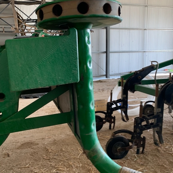 John derre air seeder heads