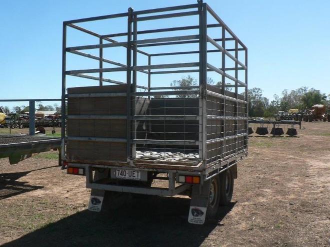 Flat Top Tandem Trailer with,sides & stock crate!