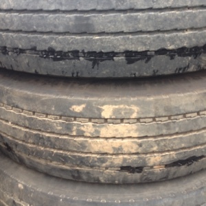 Second hand truck tyres
