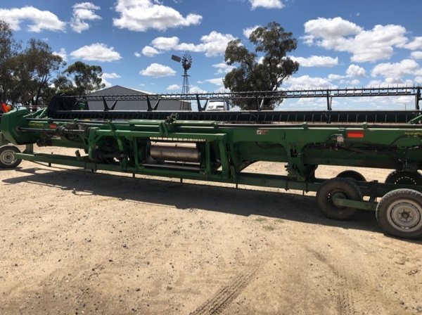 John Deere 630D Draper Front & Trailer