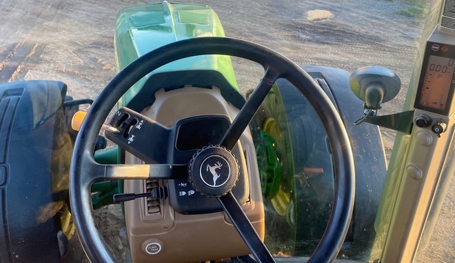 2008 John Deere 8130