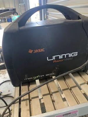 Razor 200 Mig Arc Welder