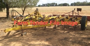 29 Tyne Chamberlain Scarifier