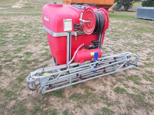 600 Litre Silvan 3 PL Boomspray/hose reel /foam marker as new