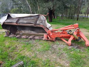 Kuhn GMD700-GII 7 Disc Mower