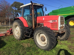 MASSEY FERGUSON 8110 TRACTOR