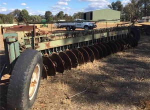 SHearer 22 Disc Plow