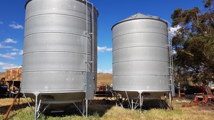 55 Tonne Kotzur Sealed Silos 