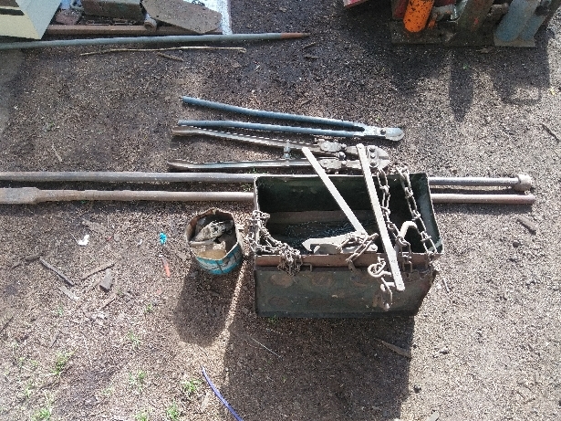 Assorted Fencing Tools - 2% + GST Buyers Premium on all Lots