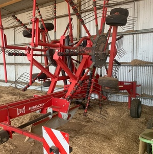 Rotary hay rake