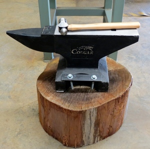 	Cougar Top Quality Anvil