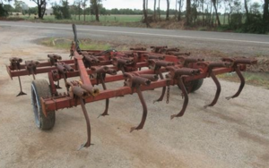  - Scarifier IH 2-11 21T - 