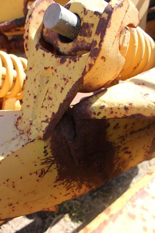 Under Auction - (A132) - Chamberlain Disc Plough 