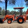 Kubota B21 Backhoe / Tractors