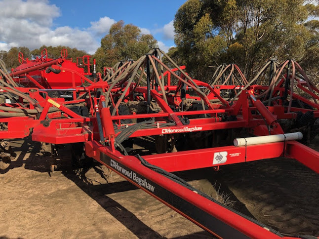 Horwood Bagshaw 36ft Bar & 11000L Bin