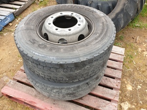 Hankook 305/70R19.5 Tyres & Wheels
