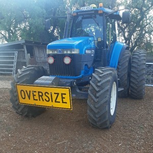 New Holland 8770 Tractor