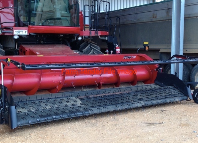 Case IH 3016 Pick up front