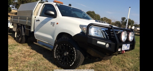 Toyota Hilux Bullbar NEW $1,200 inc GST 