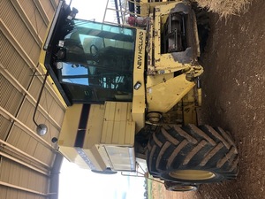 New Holland TR97 Header