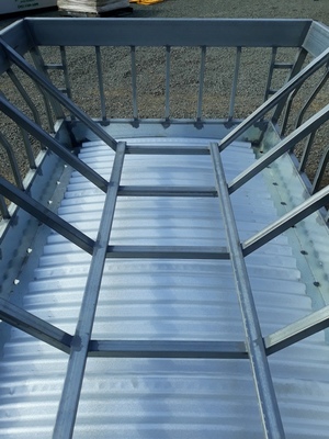 SHEEP BALE UP CATTLE FEEDERS