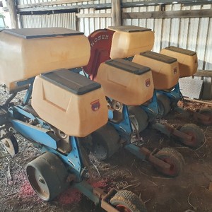 Monosem 4 Row Bean Planter