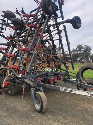 45ft Flexi Coil 820 Seeder Bar