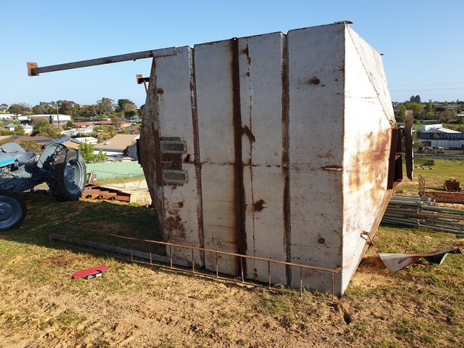 Vertical Seed Silo