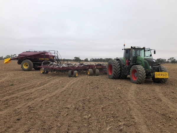 Fendt 930 & 40ft seedhawk 