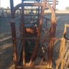 Cattle Crush / Head Bale