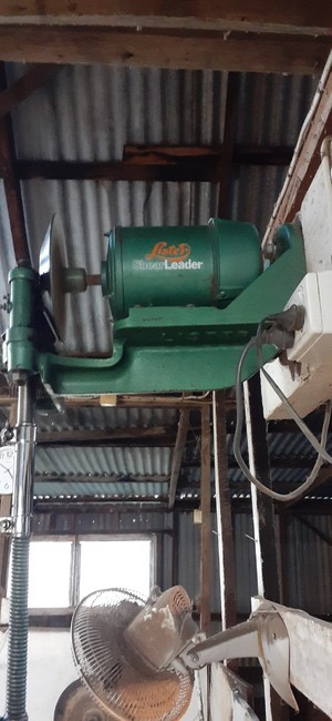 Lister Shear Ezy Shearing Stands x 2