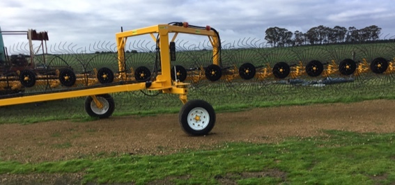 Elsworth 15 Wheel In Line Hay Rake, Hydraulic Fold