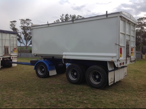 Superdog Grain Trailer
