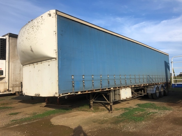 Tautliner 45 ft Fruehauf