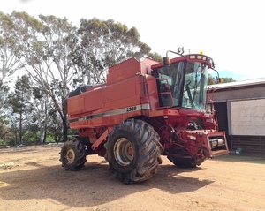 2000 Case IH 2388 Header with 30ft Front & Trailer