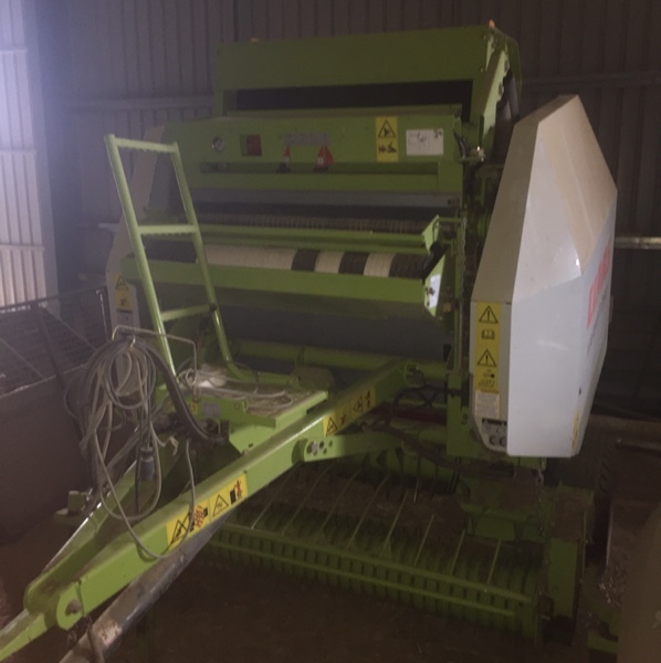 Claas Variant 260 Baler