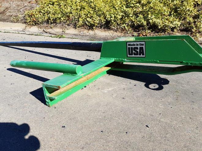 Bucket Spike (NEW) Built in the USA