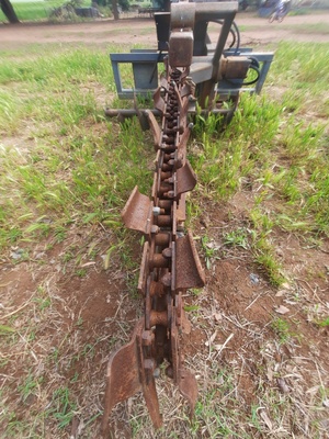 Skidsteer Trencher
